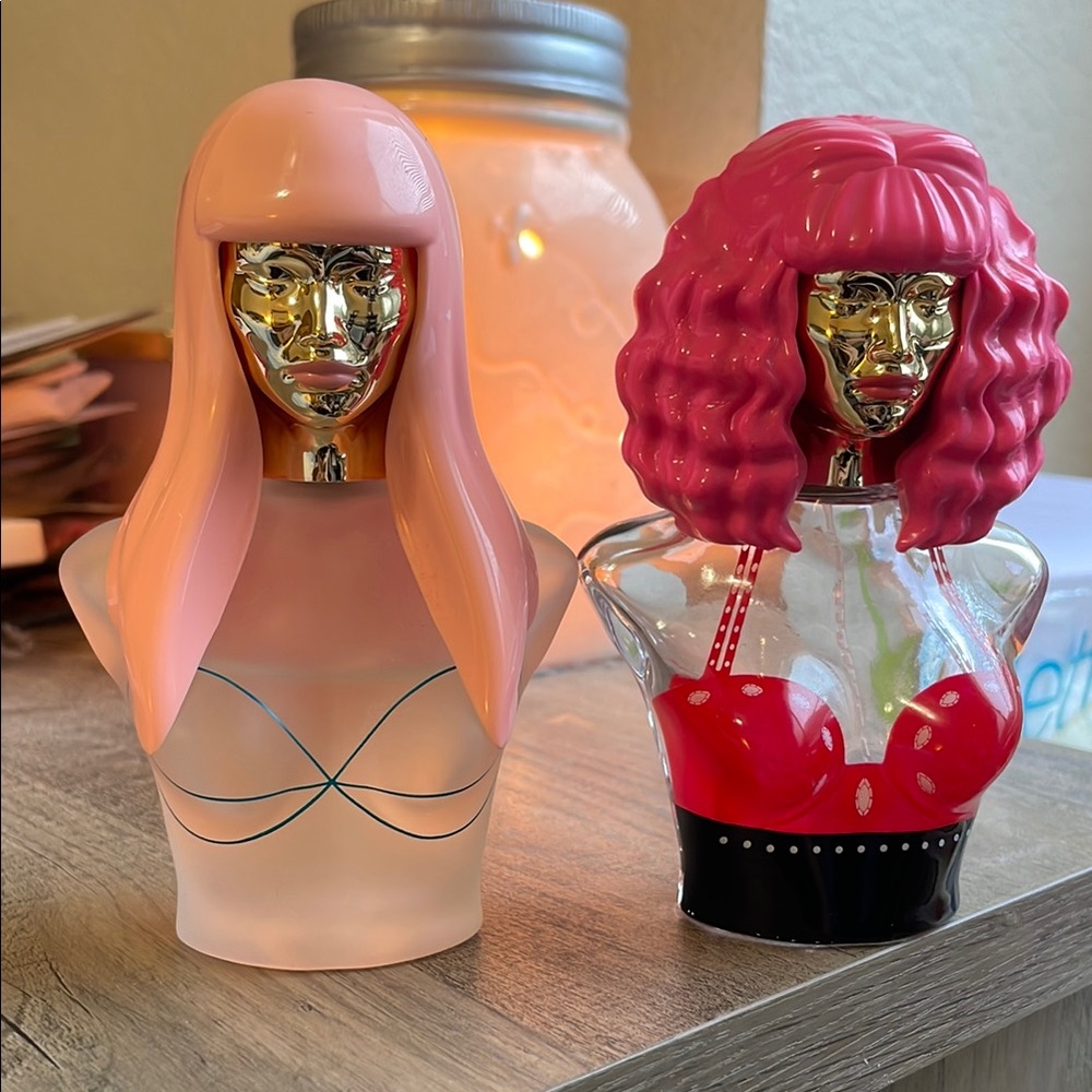 Nicki Minaj pink Friday and minajesty